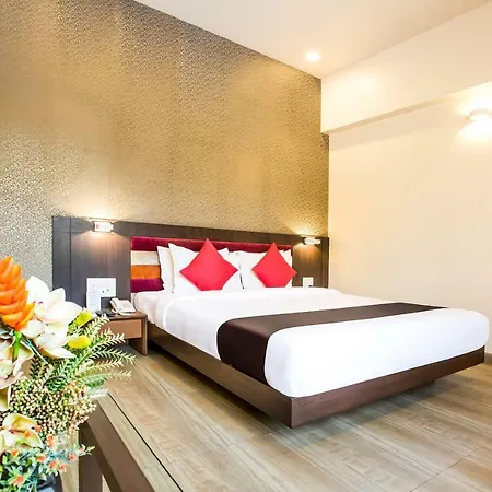 Capital O 36119 Royal Garden & Lawns 3* Mumbai