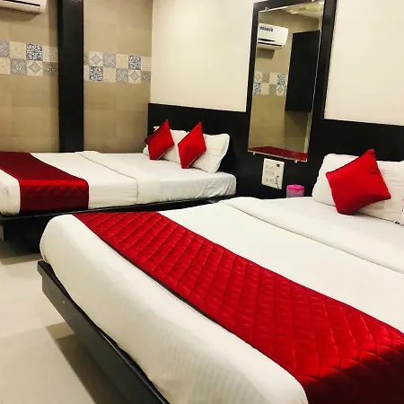 Guestinn Residency Hotel 3*