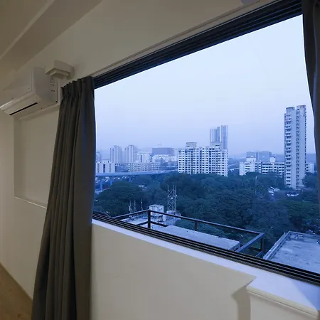Hotel Townhouse Exhibition Centre Goregaon 3*
