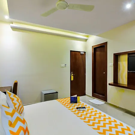 Super Townhouse Oak Times Square Le Western 3*