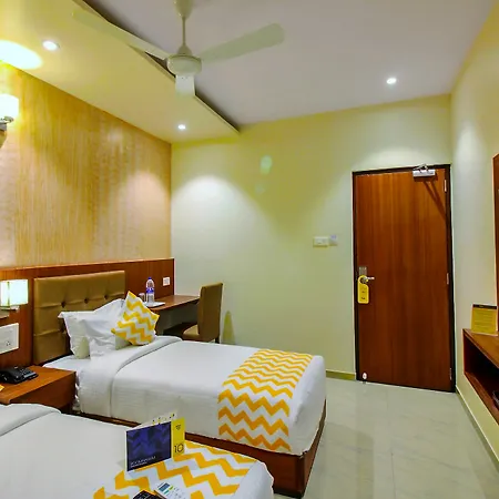 Super Townhouse Oak Times Square Le Western 3* Mumbai