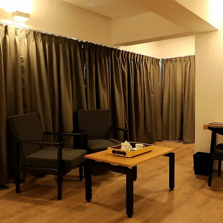 Townhouse Exhibition Centre Goregaon Hotel Mumbai