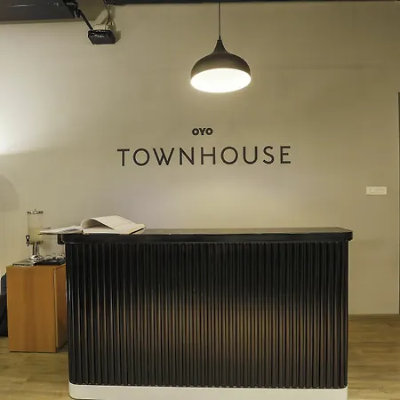 Townhouse Exhibition Centre Goregaon 3*