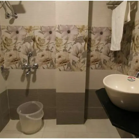 Hotel Ashir