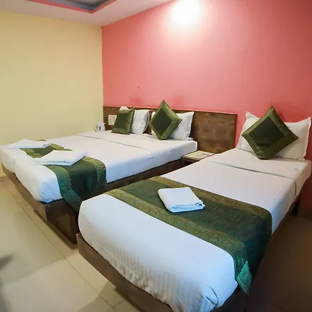 Oyo 8760 Arma Residency Hotel Mumbai