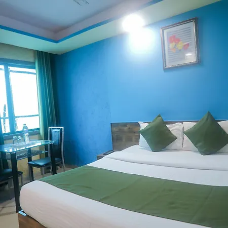 Hotel Oyo 8760 Arma Residency