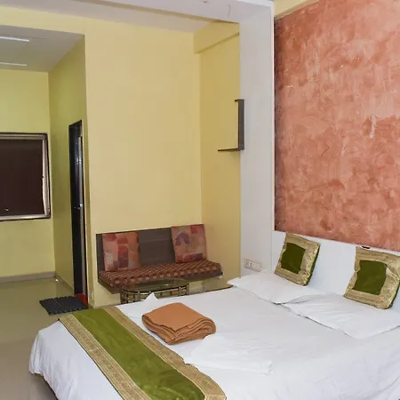 Lodge Nirmal Lodging& Boarding Mumbai