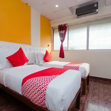 Oyo 12378 Kokila Hotel