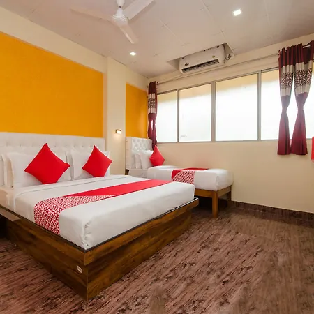 Oyo 12378 Kokila Hotel