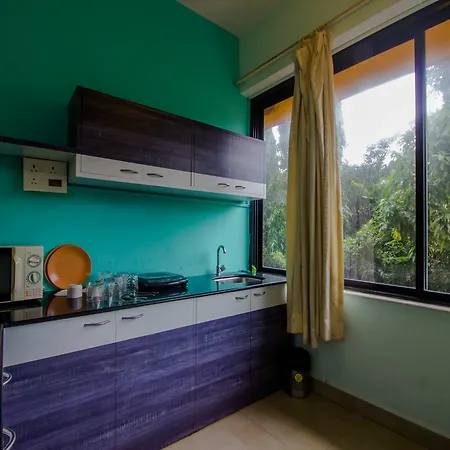 Oyo 17028 Aviva Residency Mumbai