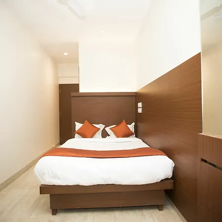 Hotel Spring