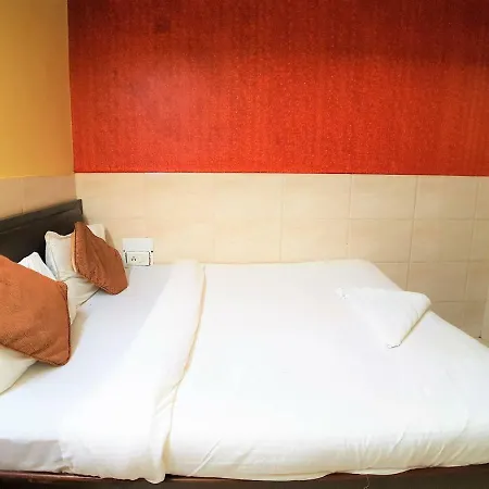 Hexa Classic Hotel 2*