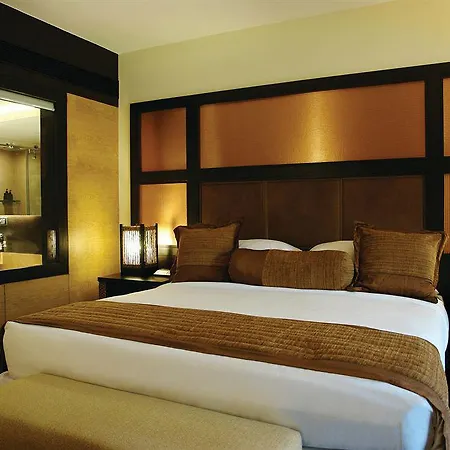 Sahara Star 5*
