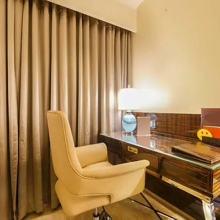 Sai Palace Grand, Malad Hotel