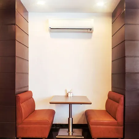 Hotel Lucky Near Nesco Hotel Mumbai