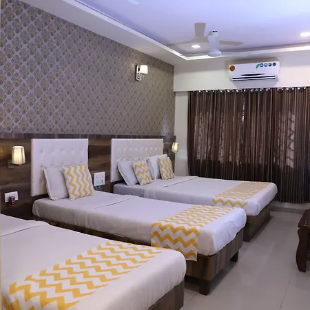 Hotel Golden Park 3*