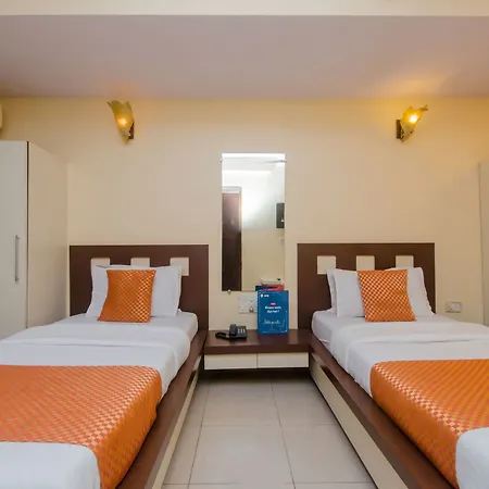 Neelkiran Hotel 3*