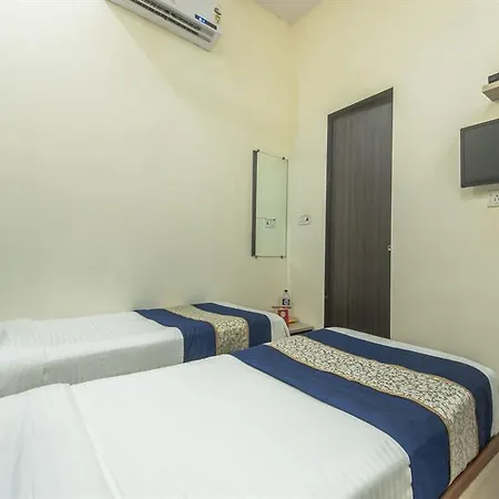 Hotel Oyo 845 Kailash Park 2*