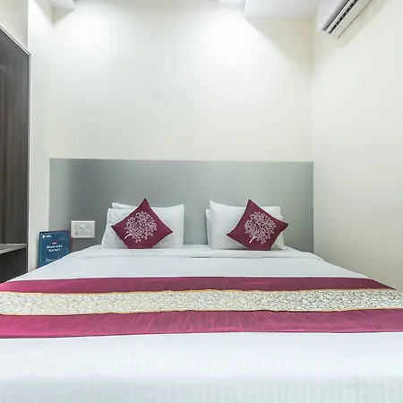 Hotel Oyo 845 Kailash Park