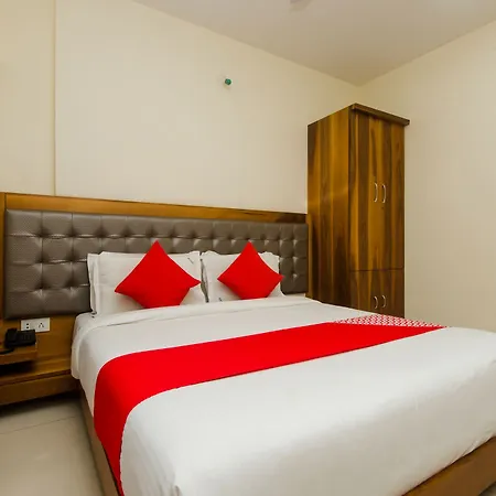 Oyo 11441 Blue Bells Residency Mumbai