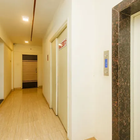 Oyo 11441 Blue Bells Residency Hotel Mumbai