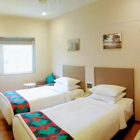 Hotel Mumbai, Andheri 4*