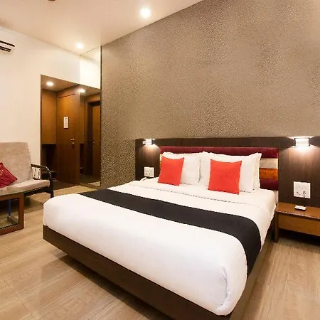 Capital O 36119 Royal Garden & Lawns 3* Mumbai
