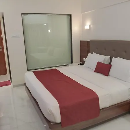 Milan International Hotel Mumbai