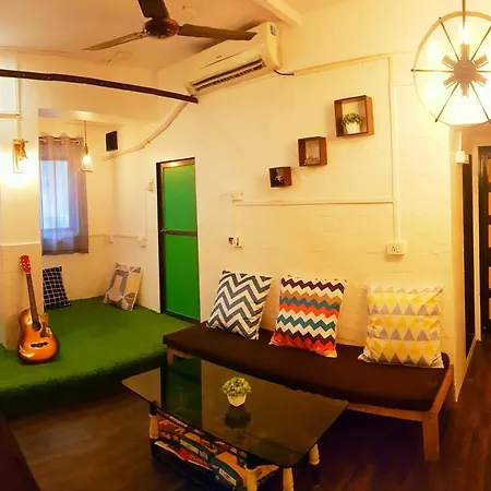 Hostel Backpackers Mumbai