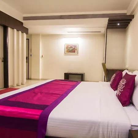 The Roa Hotel 3*