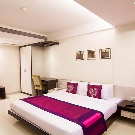The Roa 3* Mumbai