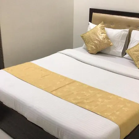 Hotel Zee Residency *
