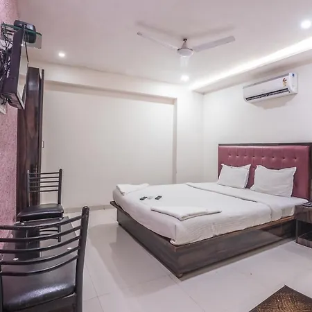 Mantra Residency Hotel 2*