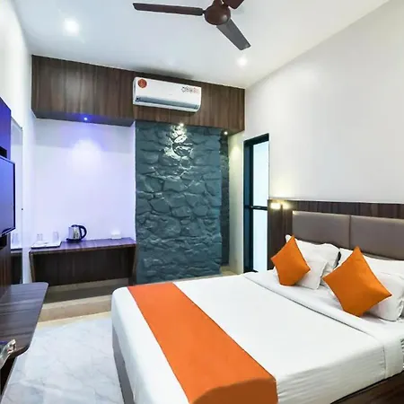 Hotel Sea Grand, Colaba Mumbai