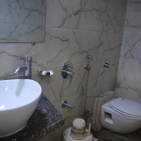 Arton Hotel 3*