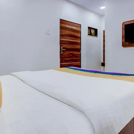 Hotel Treebo Trip Vijay 3*