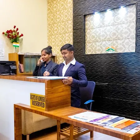 Hotel Apex International Near Airport