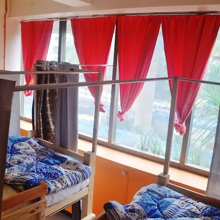 Hostel Salaam Namastey Backpackers *