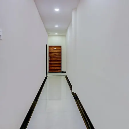 Treebo Trip Vijay Hotel Mumbai