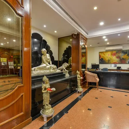 Hotel Ajanta 3*