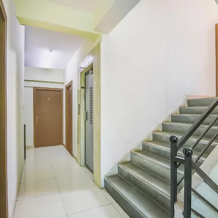 Fabexpress Nalanda Service Hotel Mumbai