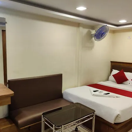 Hotel Happyland Mumbai