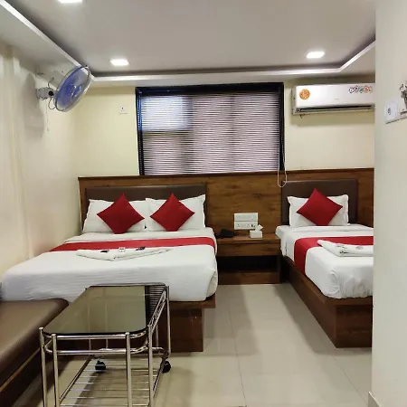 Happyland Hotel 3*