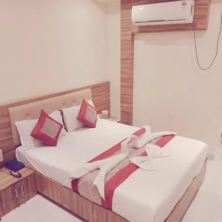 Ruby Hotel 2*
