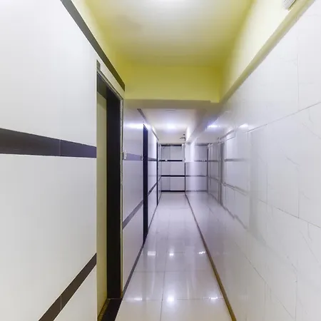 Hotel Oyo 64101 Bandra Terminus Mumbai
