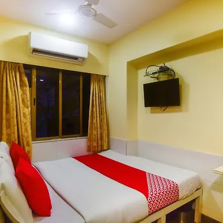 Hotel Oyo 64101 Bandra Terminus Mumbai