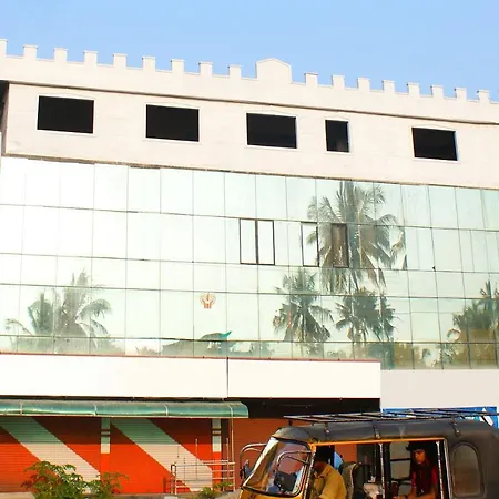 Oyo 64101 Bandra Terminus 3* Mumbai