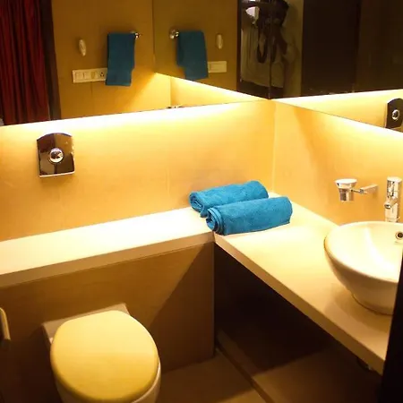 Bandra West With Breakfast Bed & Breakfast