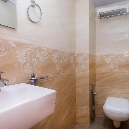 Aiston Hotel Mumbai