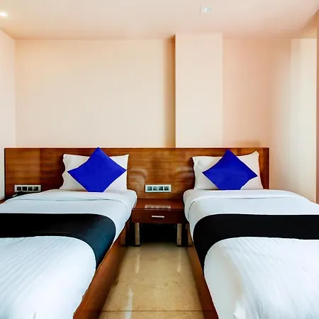 Hotel Imperial Residency 3*
